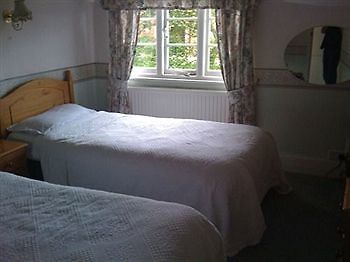 Gatehangers Inn Эйлсбери Экстерьер фото